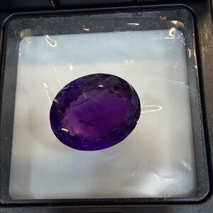 India Oval Cut Purple Amethyst Gemstone. Weight: 7.77 grams, 38.85 ct. Brilliant